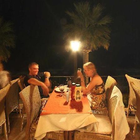 Rosy Hotel Kusadası Exteriör bild